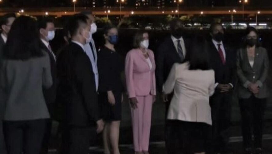 Pelosi a atteri à Taiwan: la Chine dénonce l'attitude extrêmement dangereuse des USA