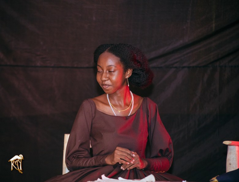 Marie-Claire Heureuse Félicité Bonheur — incarnée par Erica Arélus — lors du banquet célébrant la proclamation de l’empereur Dessalines.