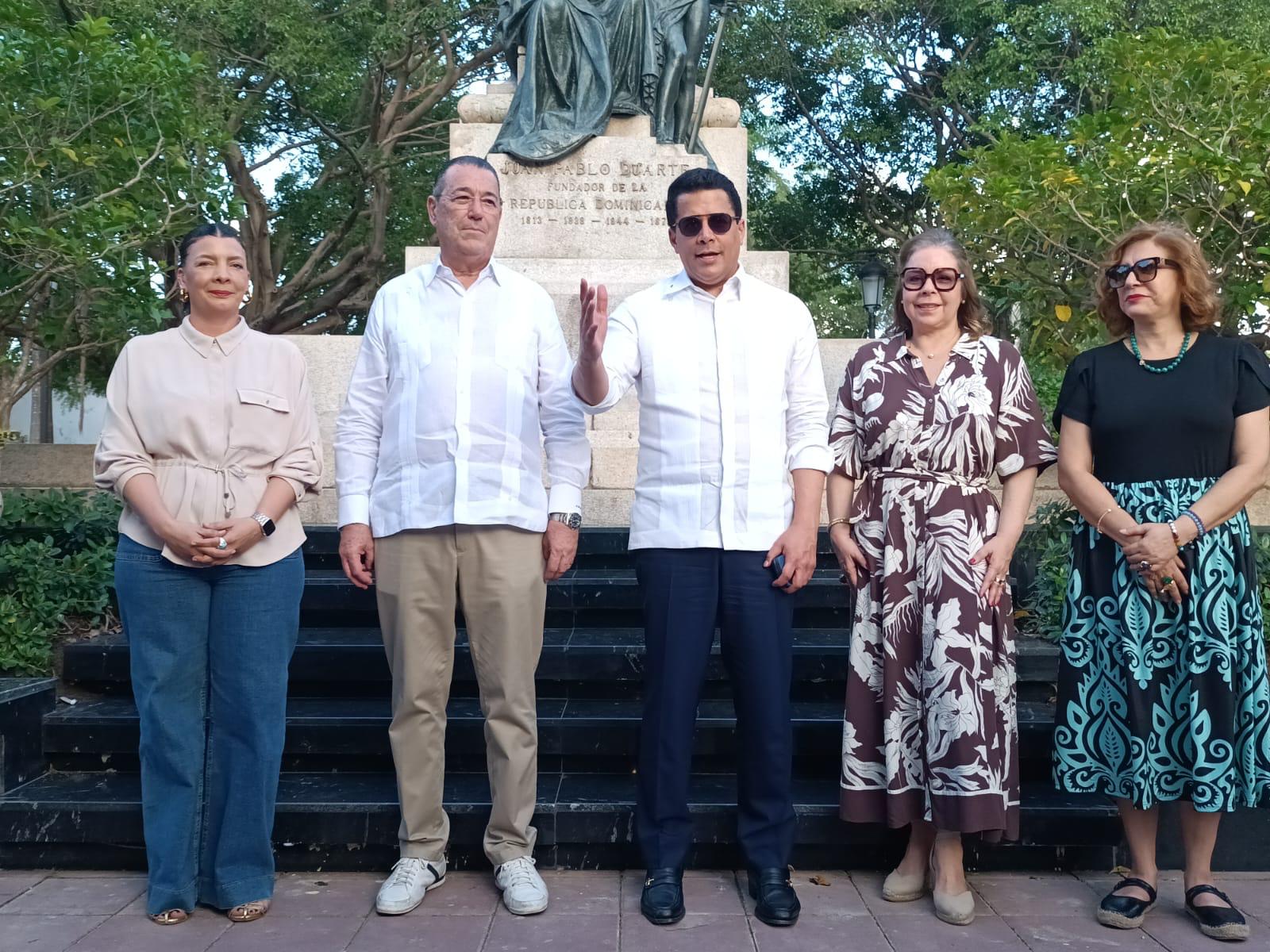 Le ministre Collado lance la nouvelle édition de Turizoneando dans la Cité Coloniale