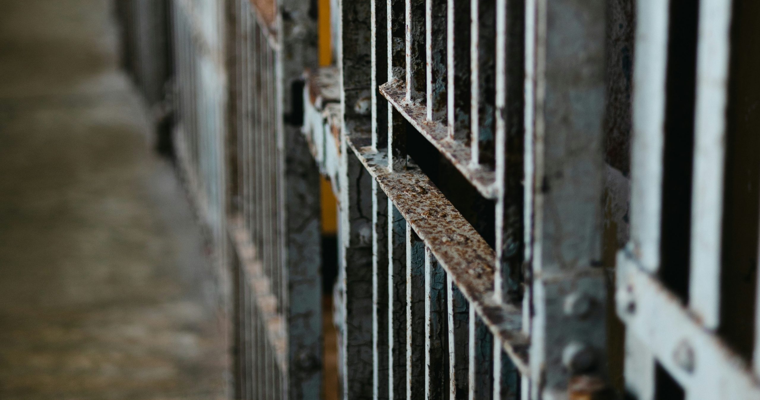 autorités recherchent un détenu évadé de la prison d'Anamaya à Higüey