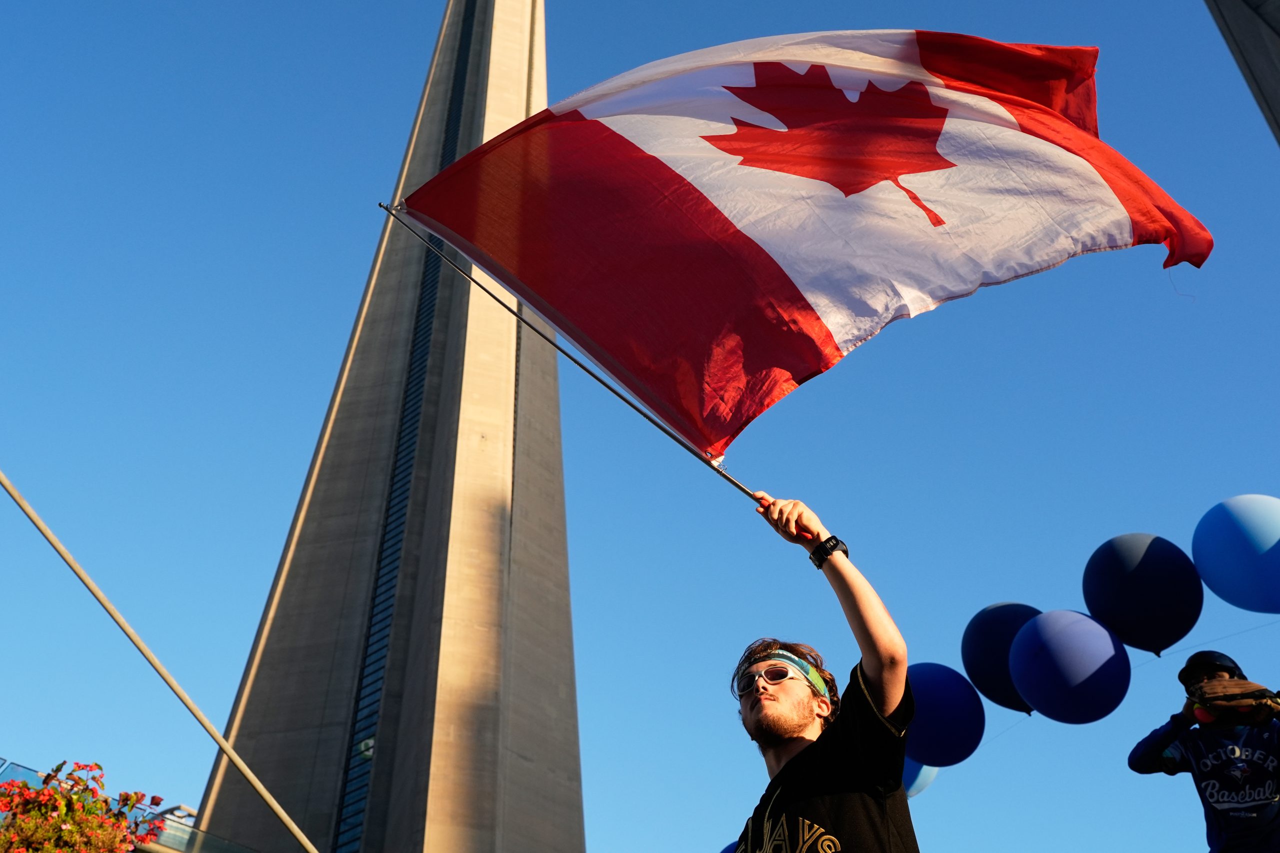 4 voies légales d'immigration au Canada à connaître pour les Haïtiens bénéficiant du TPS