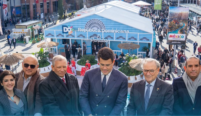 David Collado inaugure La Casita Dominicana lors de FITUR 2026