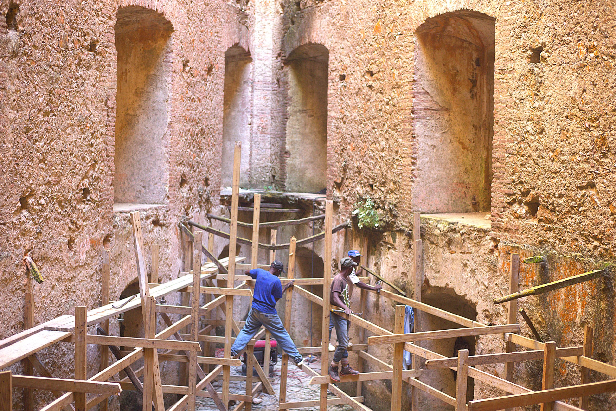 Travaux de restauration de la Citadelle Laferrière en Haïti : préserver un monument emblématique et les moyens de subsistance locaux