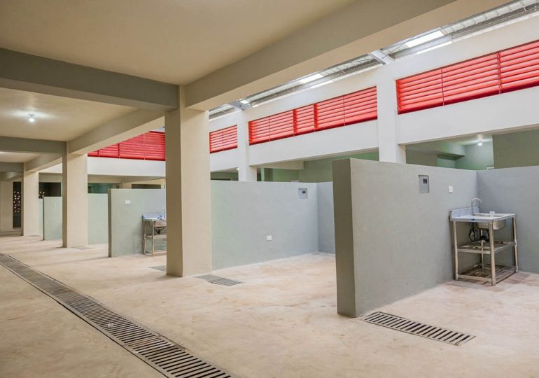 Le président Abinader inaugure le marché municipal de Higüey tant attendu