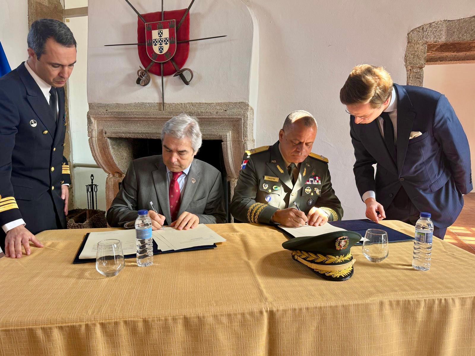 Portugal signe un contrat de 24 millions d'euros pour fournir des navires de patrouille à la République Dominicaine