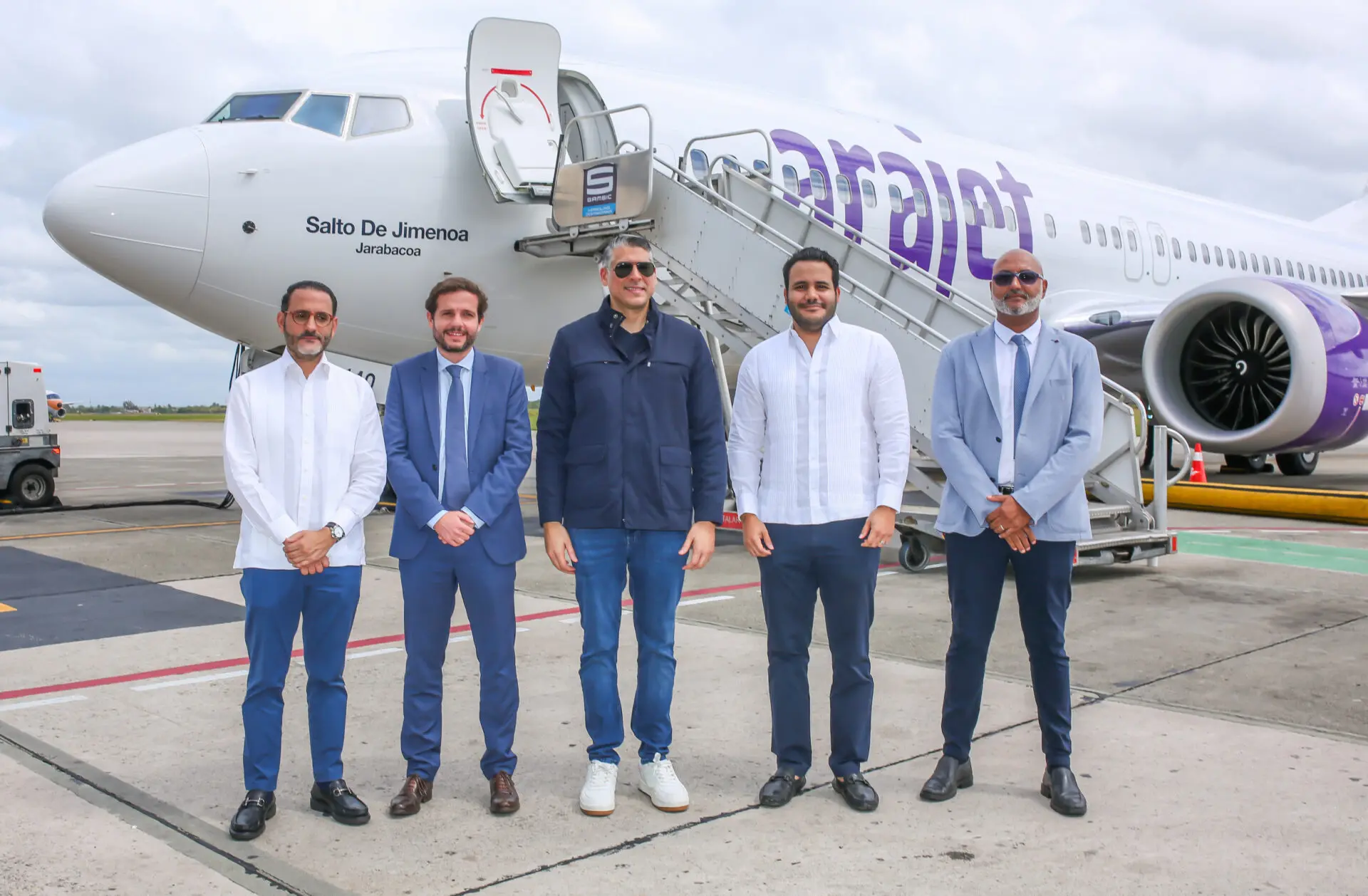 Arajet dévoile son 14e avion en hommage au “Salto de Jimenoa”