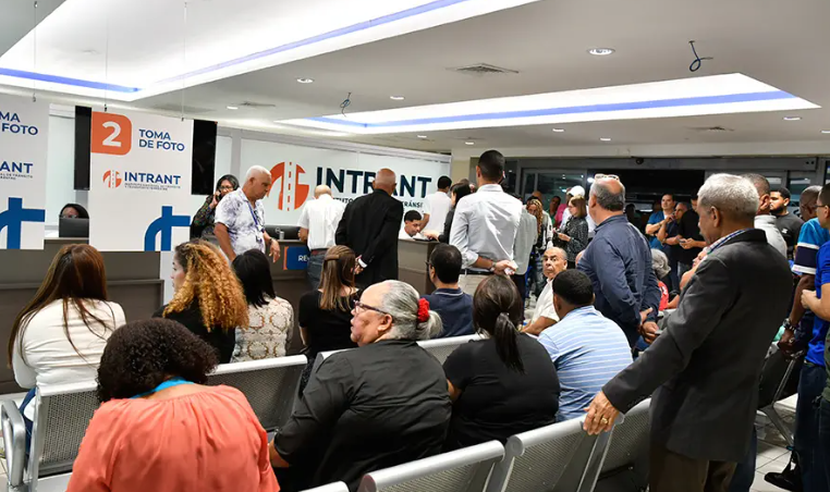 Chaos à Montréal : Intrant commence à délivrer de nouvelles licences en pleine confusion