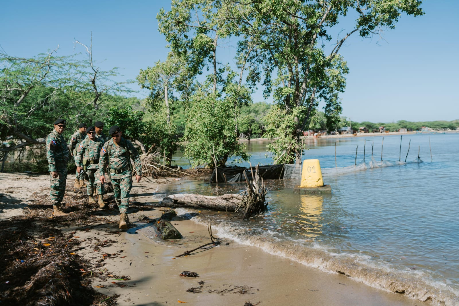 Chef de l'Armée en visite à la frontière nord : la région « sous contrôle »