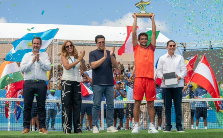 Collado annonce que la République Dominicaine va organiser un tournoi ATP 250