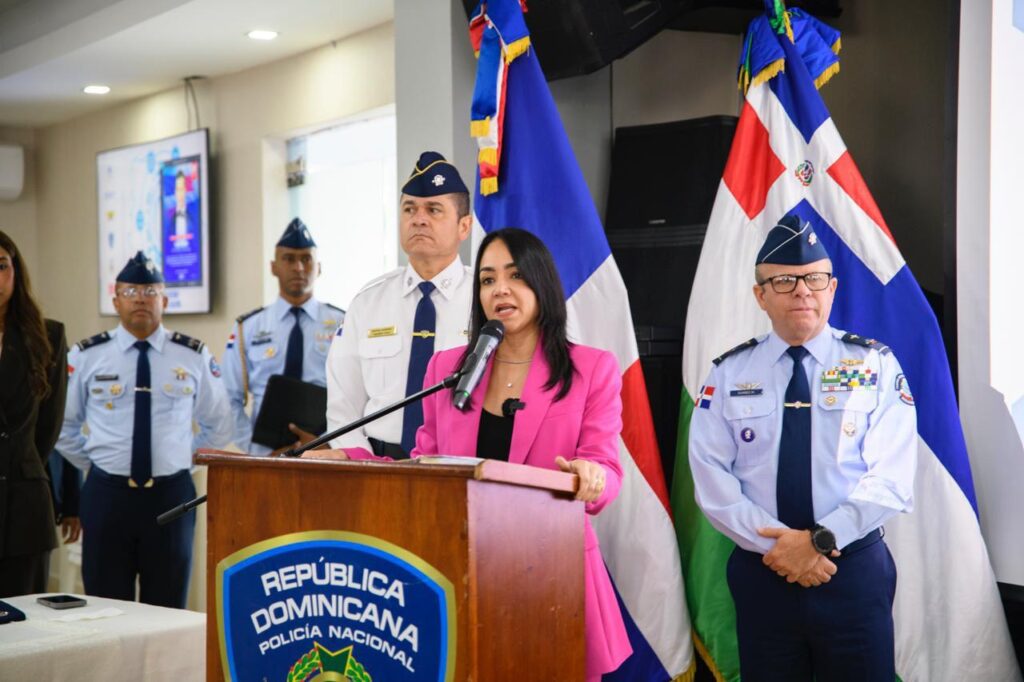 Les autorités dominicaines lancent le programme « Points de Vie » pour soutenir les femmes en situation de danger