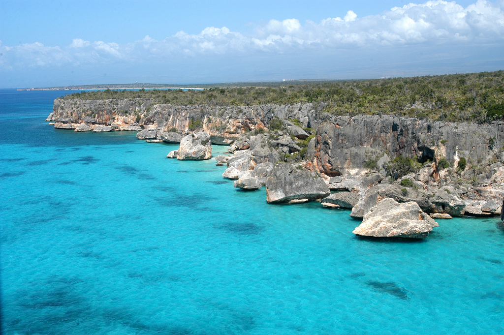 République Dominicaine dévoile son plan touristique pour Pedernales lors d'une rencontre avec la Banque Mondiale