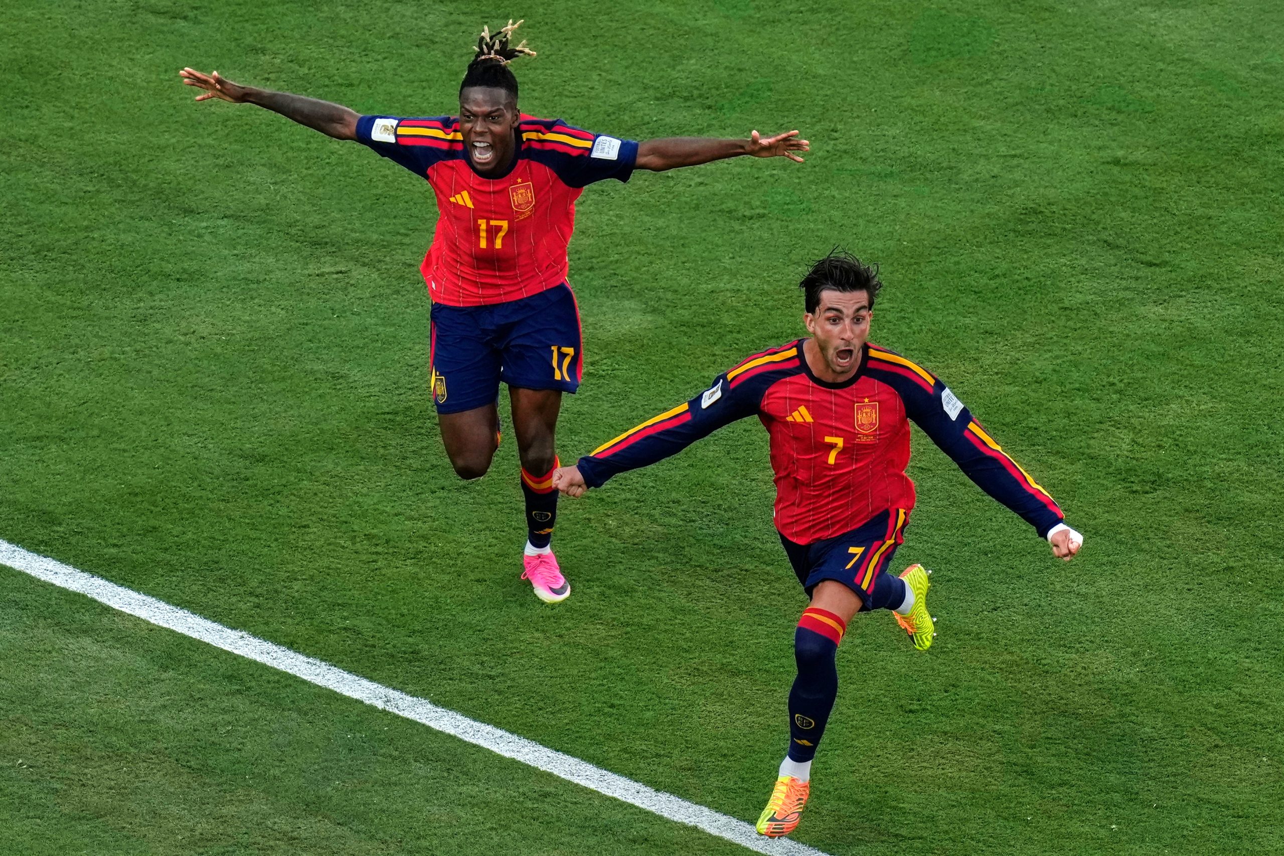 L'Espagne remporte la Coupe du Monde en battant l'Argentine 1-0 grâce à un but de Ferran Torres en prolongation