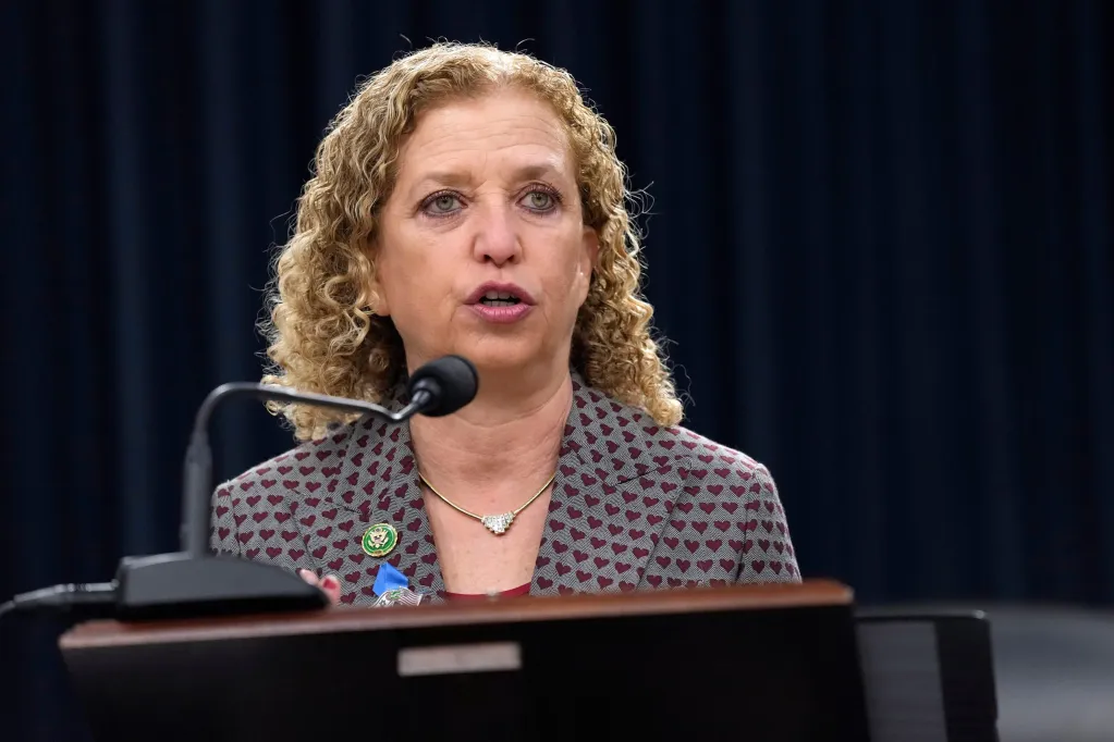 Wasserman Schultz remporte la nomination démocrate en Floride dans un district à forte population haïtienne