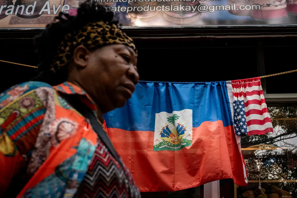 En Seine-Sud de Queens, les voisins haïtiens créent leur propre réseau de solidarité et de sécurité