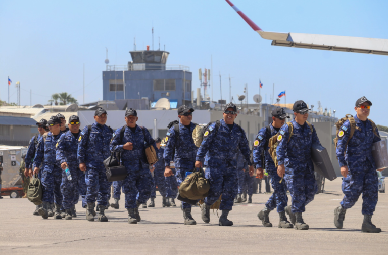 « Faites ce que vous devez faire : Trump soutient la deployment de troupes de Bukele en Haïti »